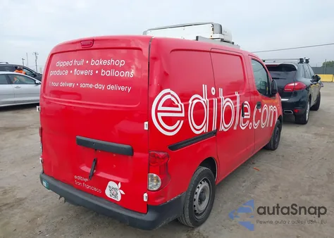 2015 Nissan Nv200 S/Sv z USA, uszkodzony, nr VIN 3N6CM0KN6FK727300